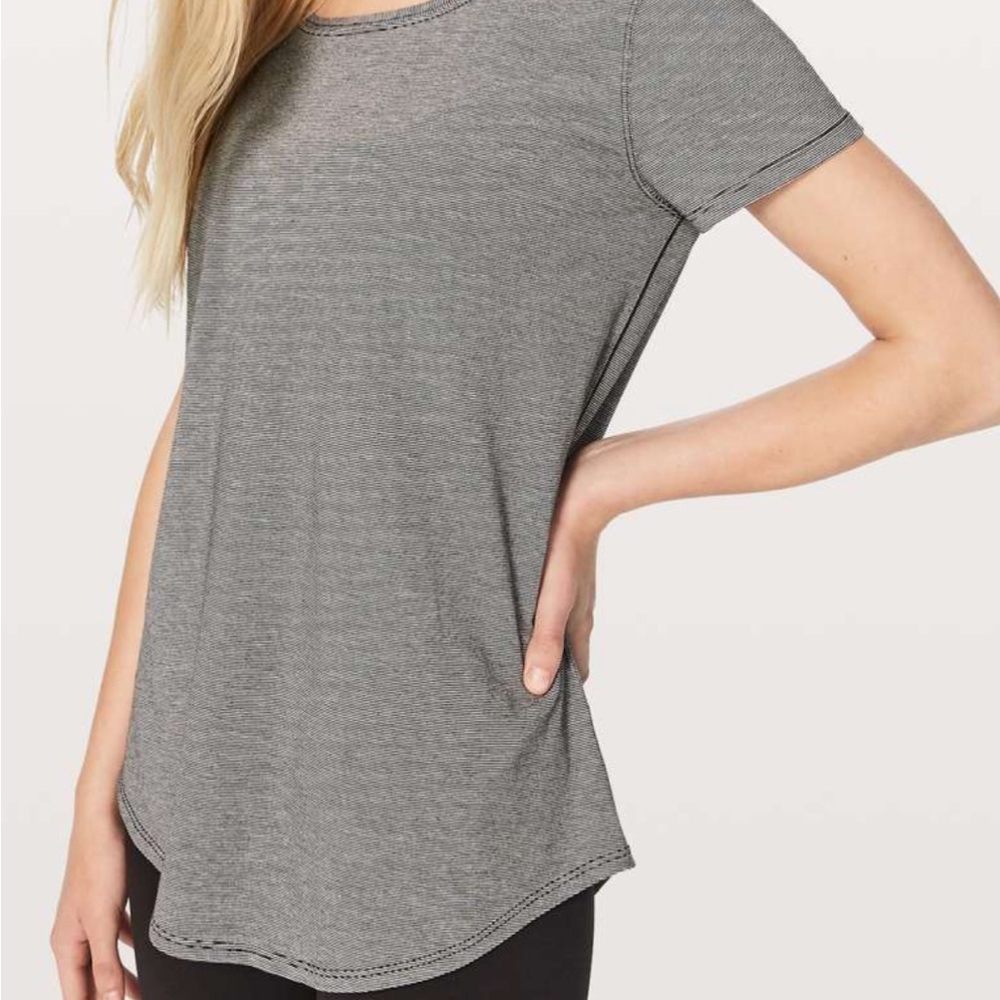 Love tee crew neck